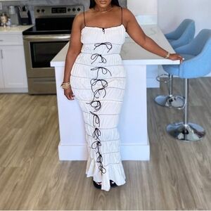 Elegant White and Black Ruched Dress